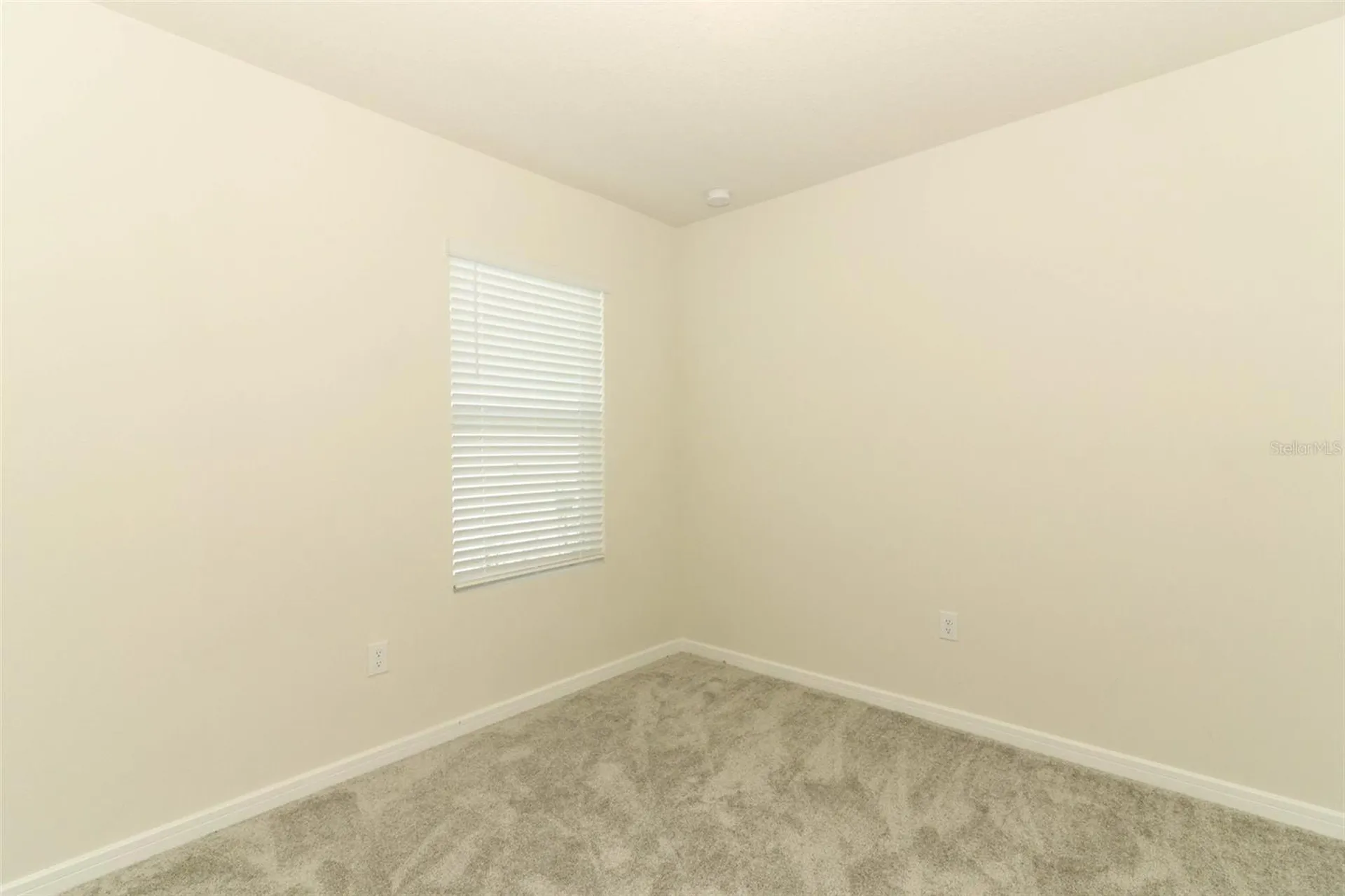 5345 Royal Point Avenue Kissimmee FL 34746