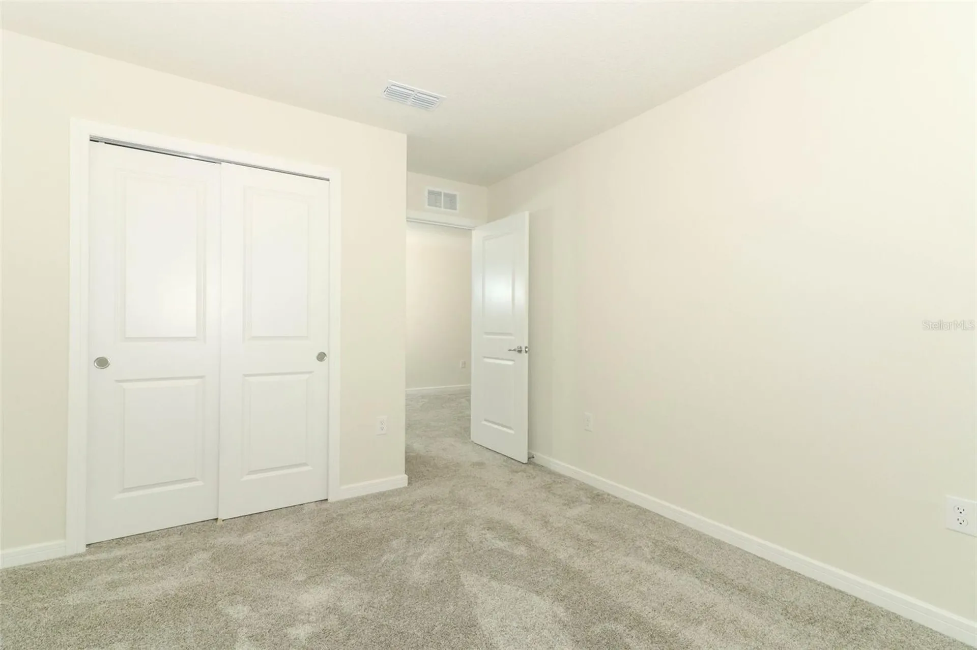 5345 Royal Point Avenue Kissimmee FL 34746