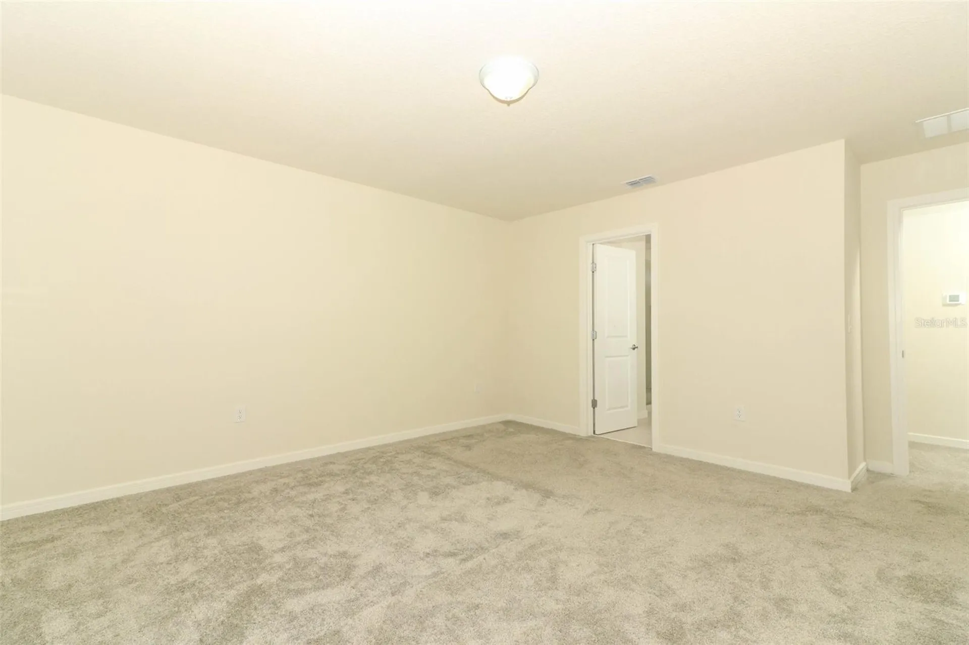 5345 Royal Point Avenue Kissimmee FL 34746