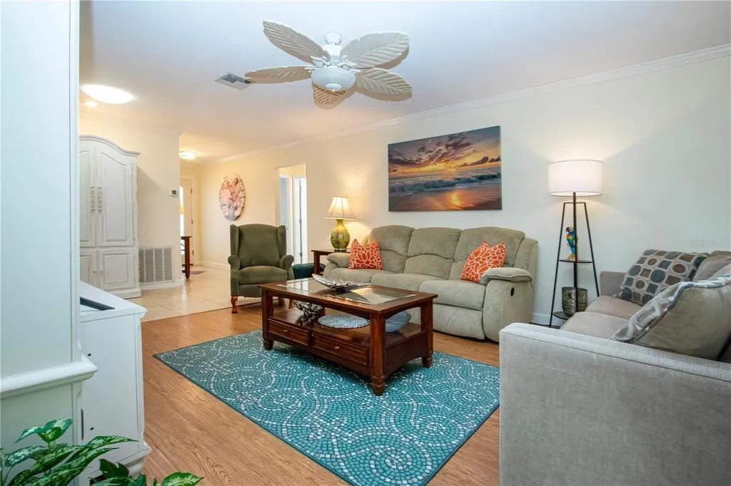 4405 Lakewood Avenue Bradenton FL 34208