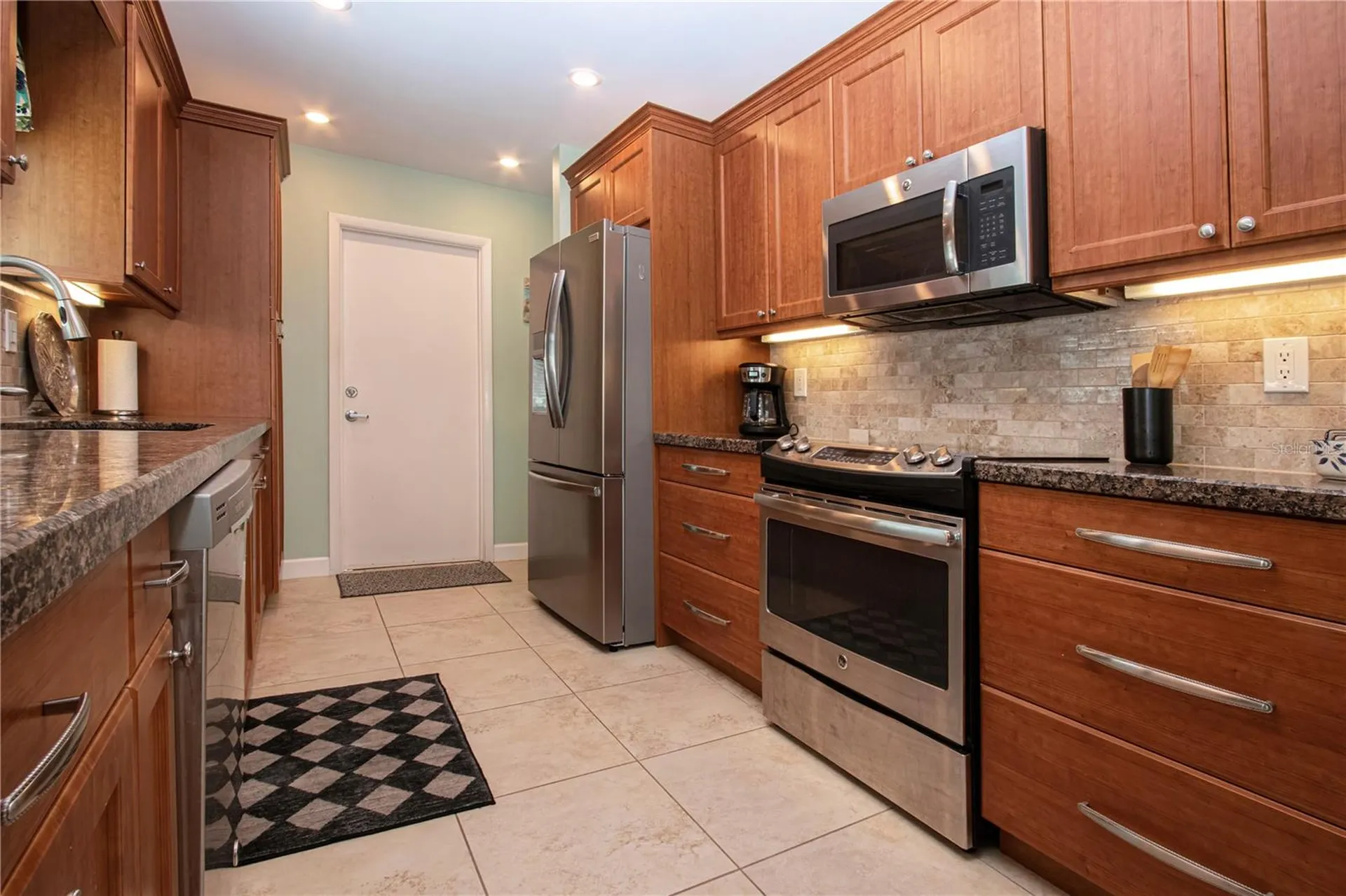 4405 Lakewood Avenue Bradenton FL 34208