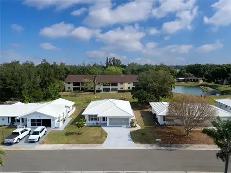 4405 Lakewood Avenue Bradenton FL 34208