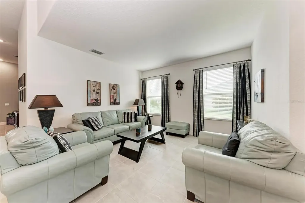5811 Campina Place Palmetto FL 34221