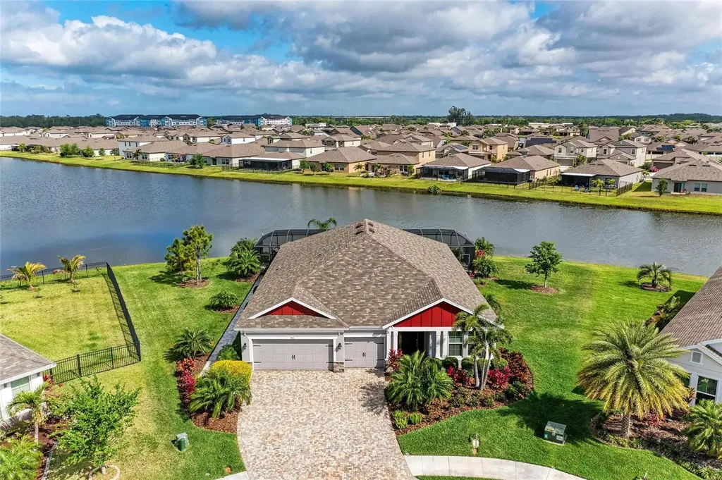5811 Campina Place Palmetto FL 34221