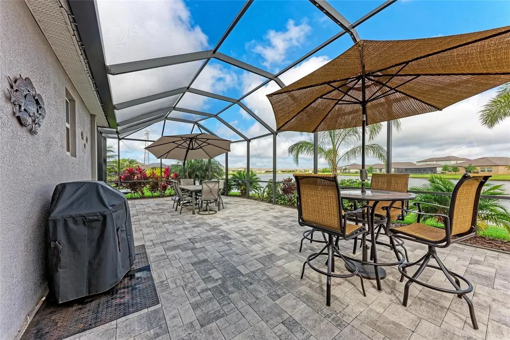 5811 Campina Place Palmetto FL 34221
