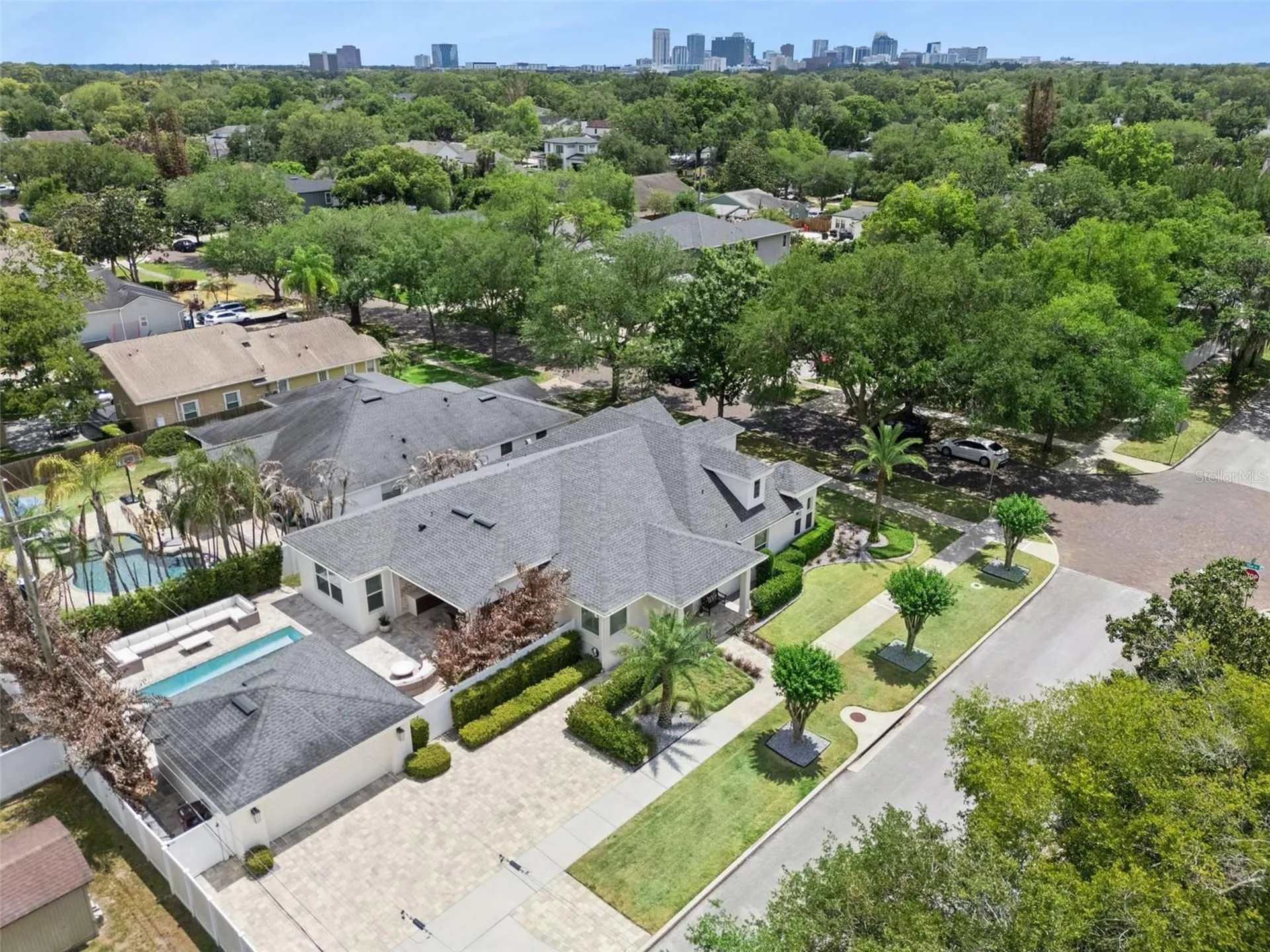 1351 W Yale Street Orlando FL 32804