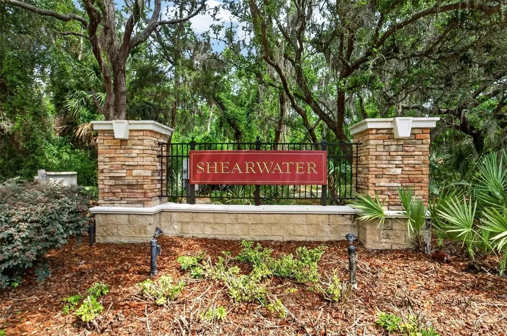 6006 Shearwater Lane Lithia FL 33547