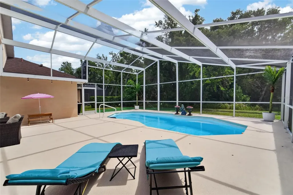 6006 Shearwater Lane Lithia FL 33547