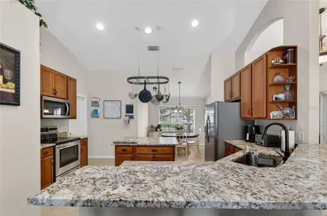 6006 Shearwater Lane Lithia FL 33547