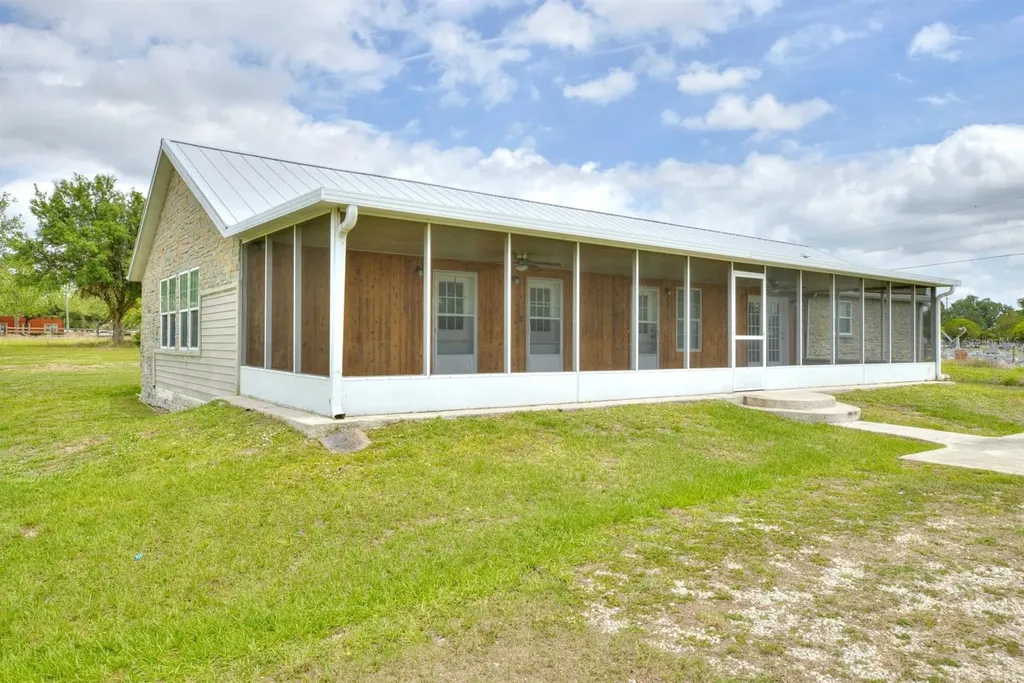 325 Stenstrom Road Wauchula FL 33873
