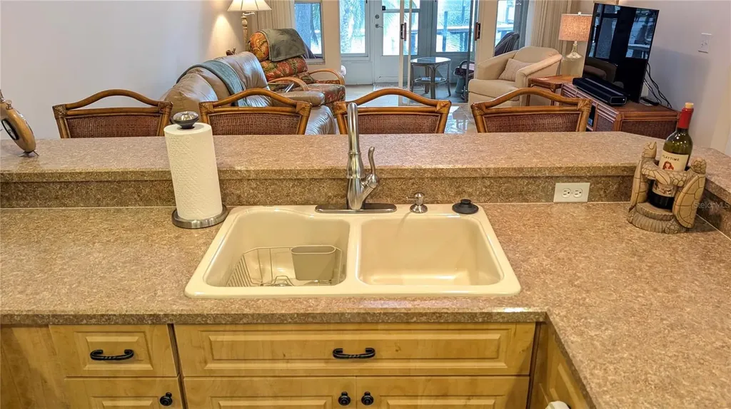 11040 W Cove Harbor Drive Crystal River FL 34428