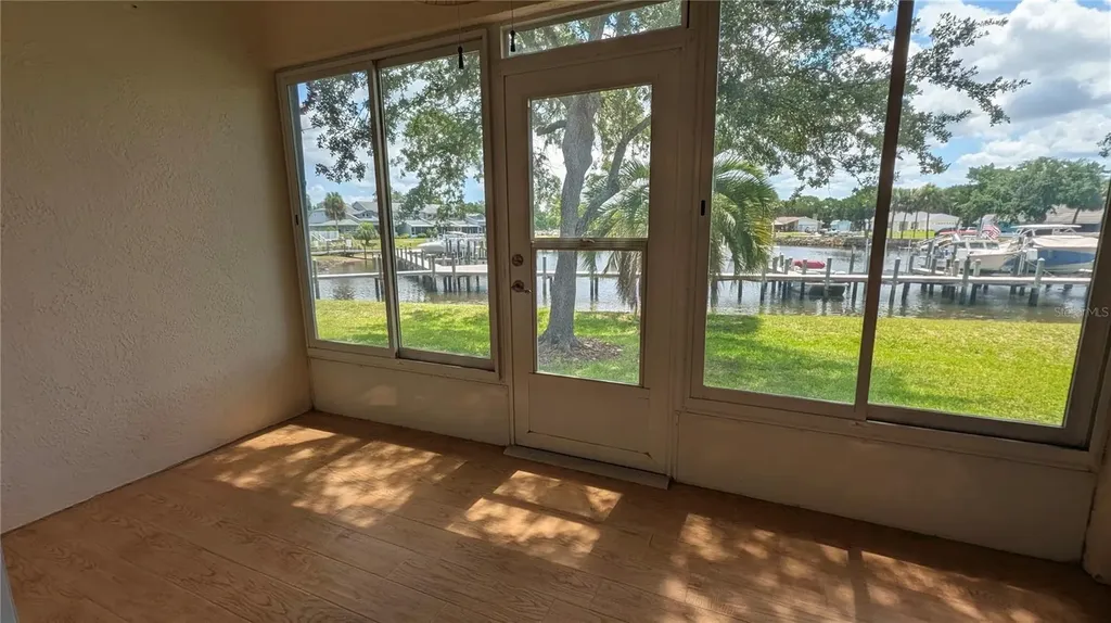 11040 W Cove Harbor Drive Crystal River FL 34428