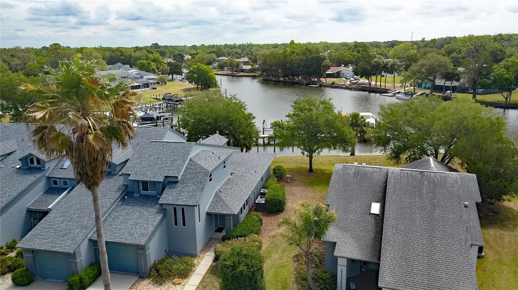 11040 W Cove Harbor Drive Crystal River FL 34428