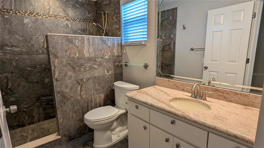11040 W Cove Harbor Drive Crystal River FL 34428