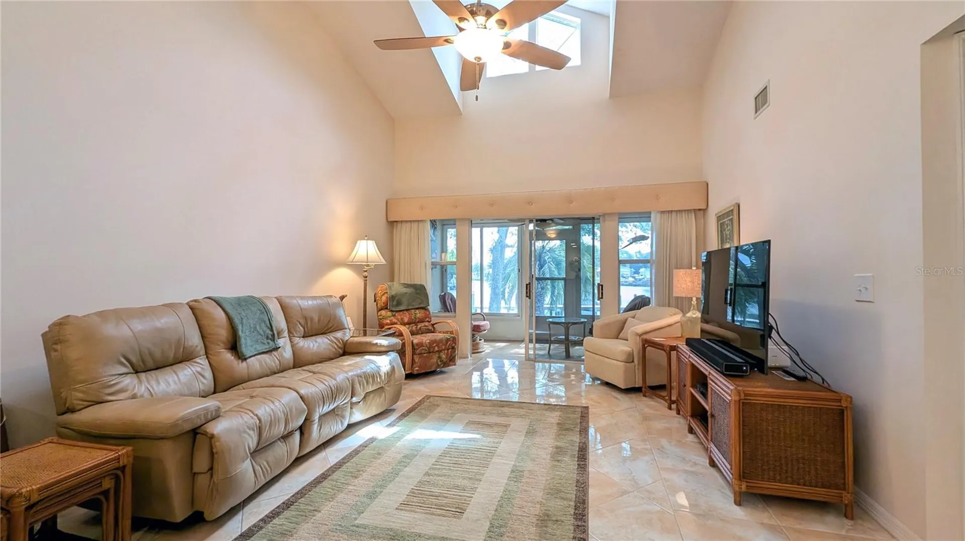 11040 W Cove Harbor Drive Crystal River FL 34428