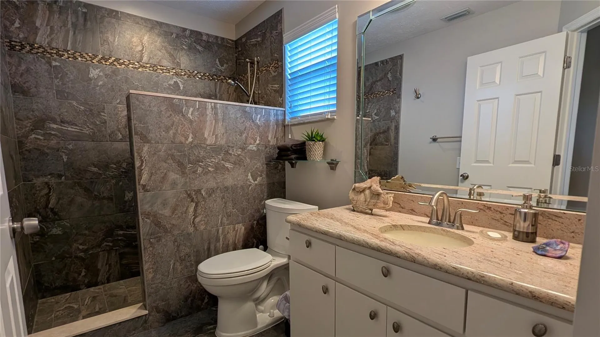 11040 W Cove Harbor Drive Crystal River FL 34428