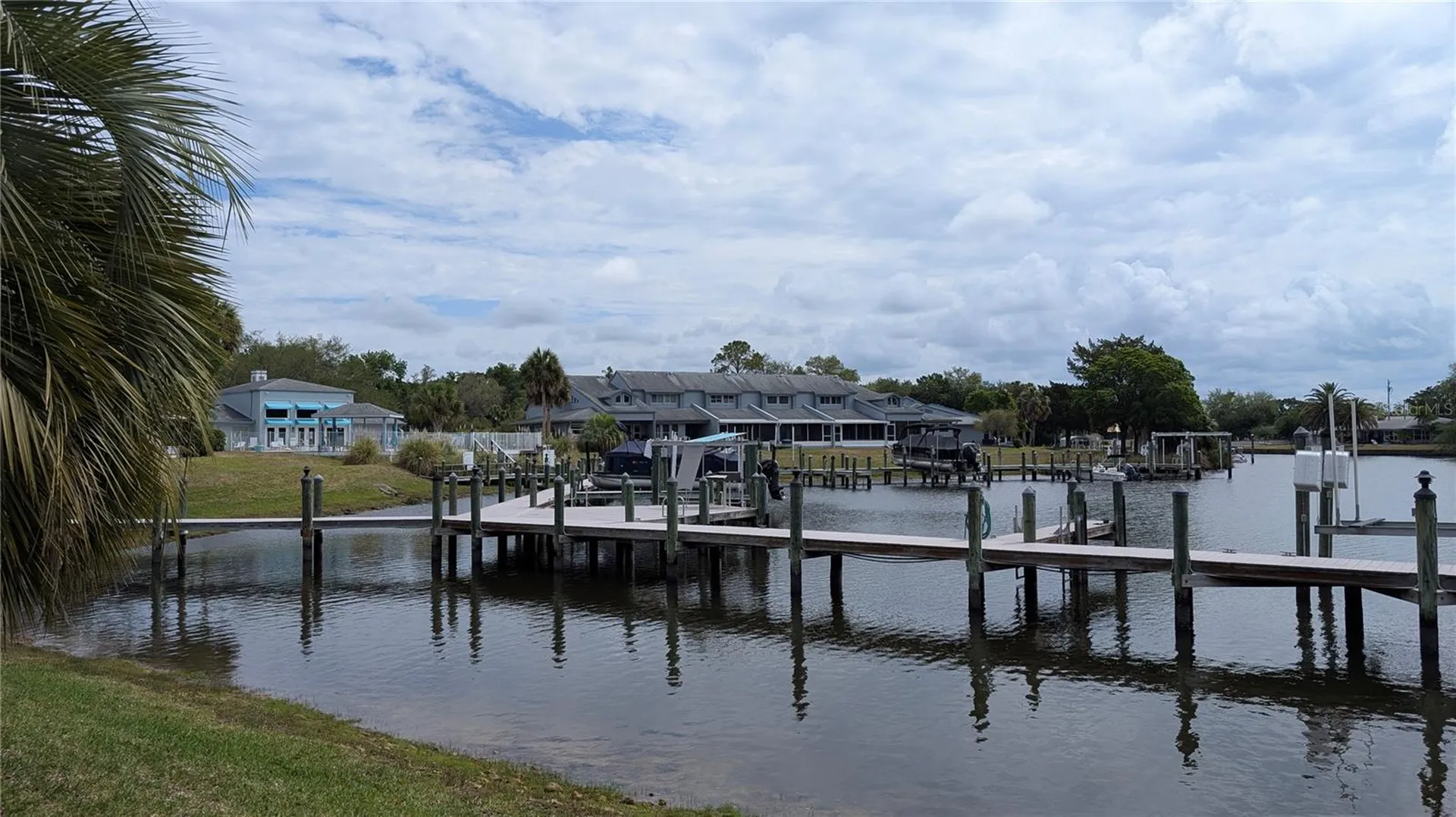 11040 W Cove Harbor Drive Crystal River FL 34428