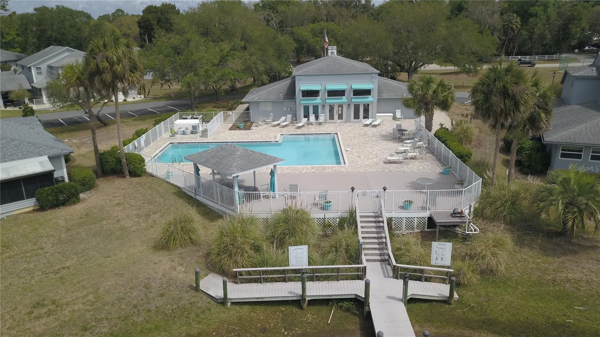 11040 W Cove Harbor Drive Crystal River FL 34428