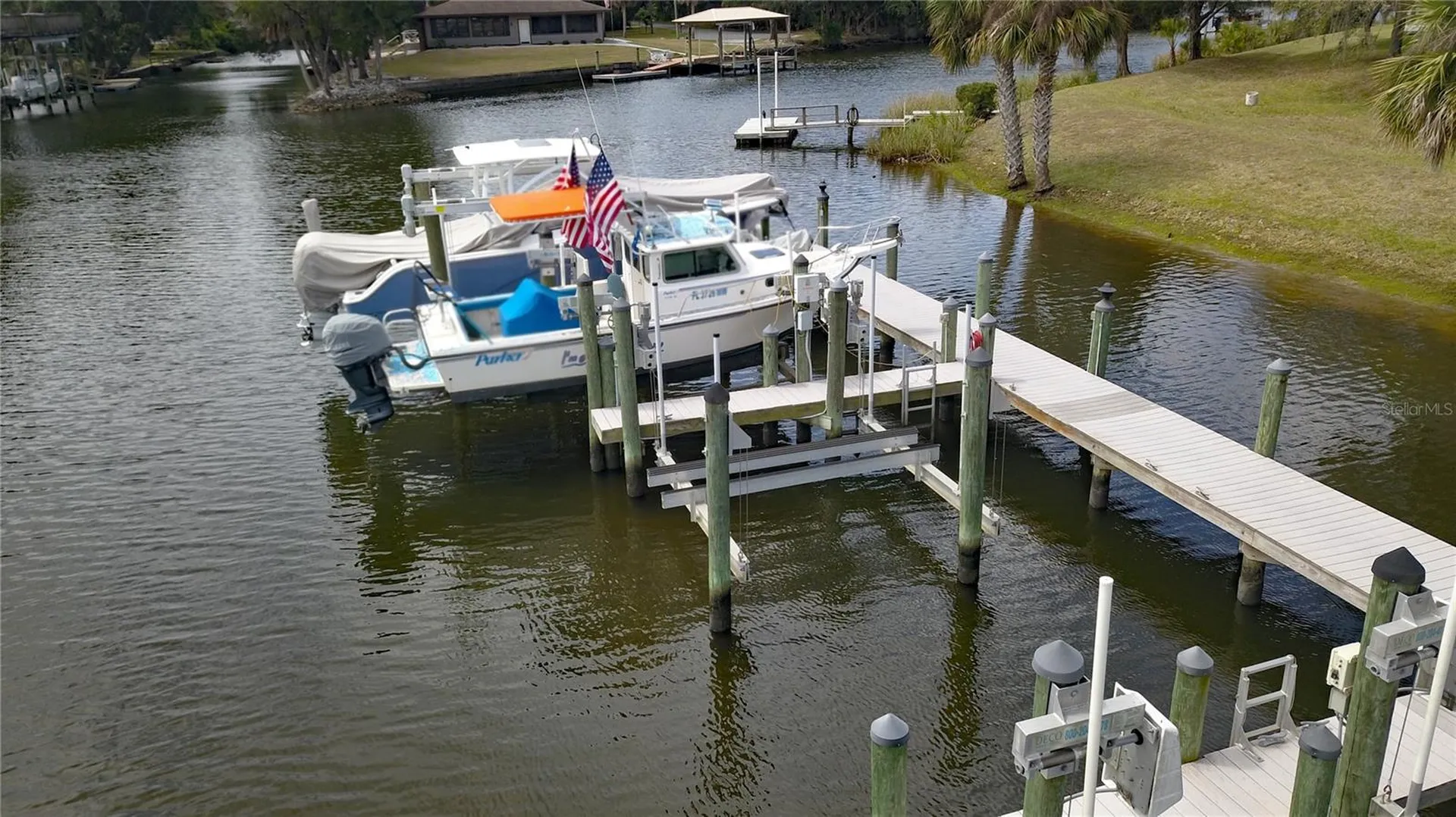 11040 W Cove Harbor Drive Crystal River FL 34428
