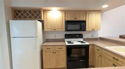 11040 W Cove Harbor Drive Crystal River FL 34428