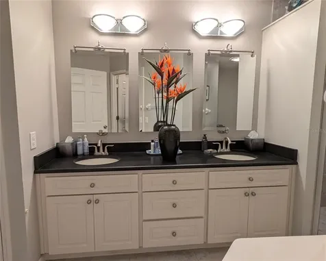 11040 W Cove Harbor Drive Crystal River FL 34428