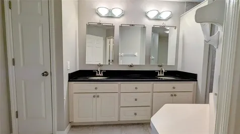 11040 W Cove Harbor Drive Crystal River FL 34428