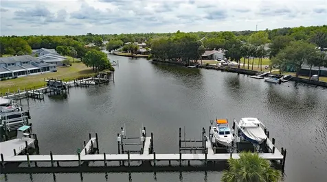 11040 W Cove Harbor Drive Crystal River FL 34428