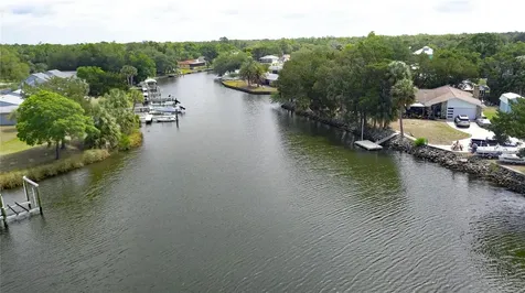 11040 W Cove Harbor Drive Crystal River FL 34428