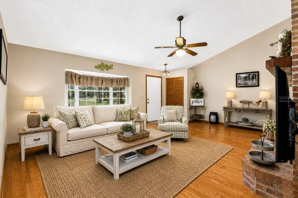 26 Count Fleet Drive Ocala FL 34482