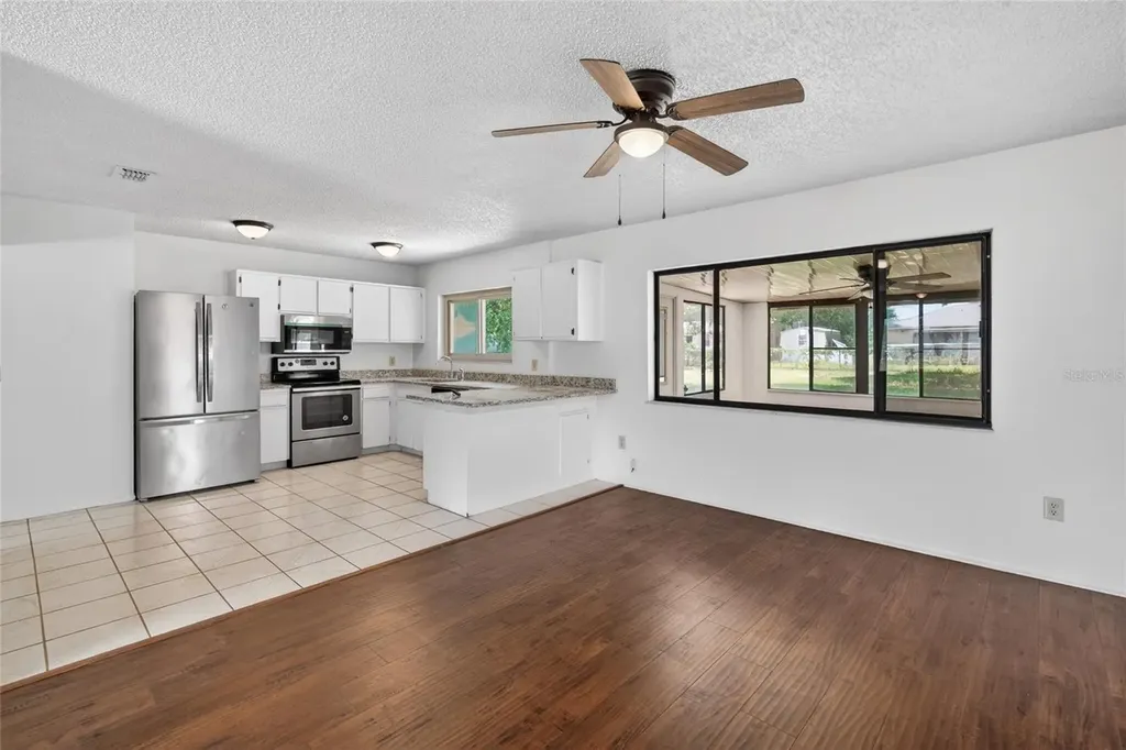 329 Oak Track Drive Ocala FL 34472