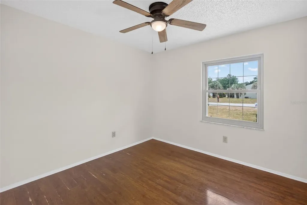 329 Oak Track Drive Ocala FL 34472