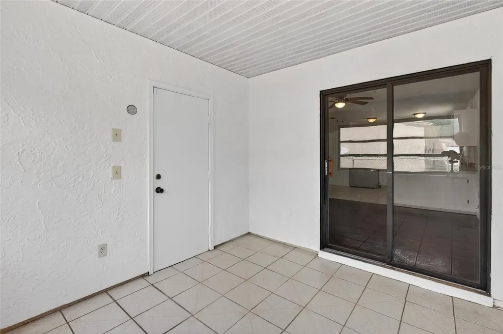 329 Oak Track Drive Ocala FL 34472