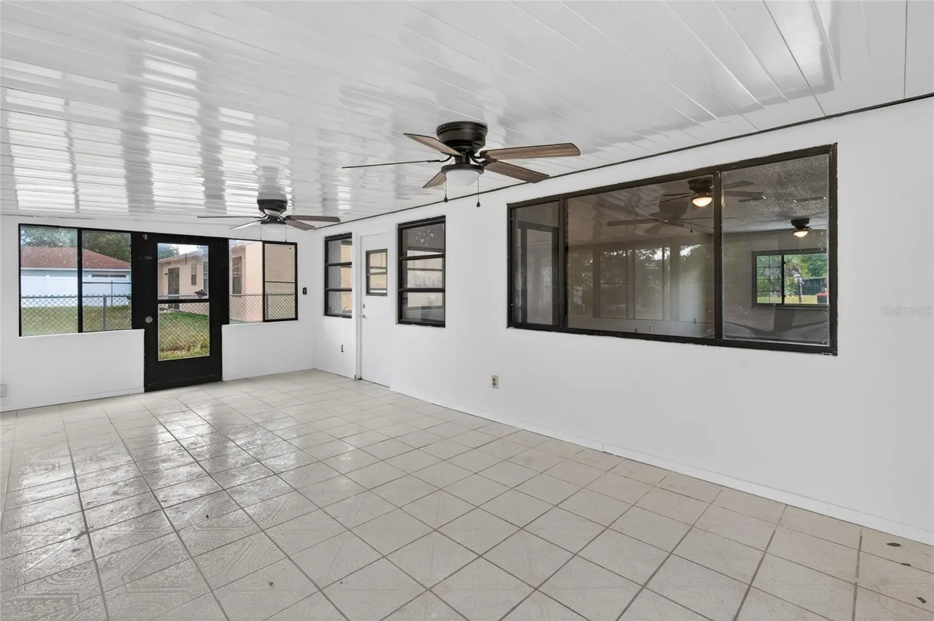 329 Oak Track Drive Ocala FL 34472