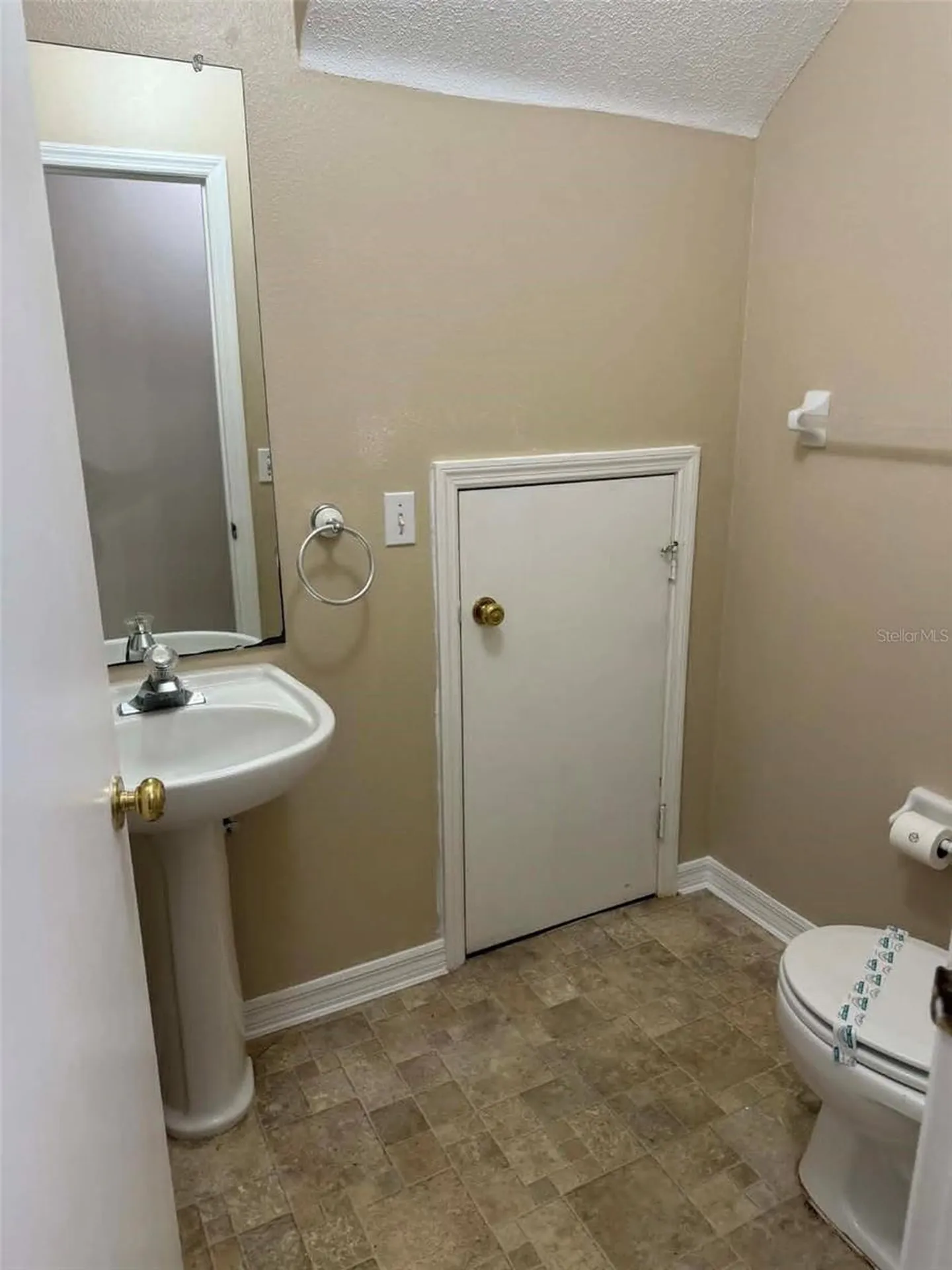 2113 Fluorshire Drive Brandon FL 33511
