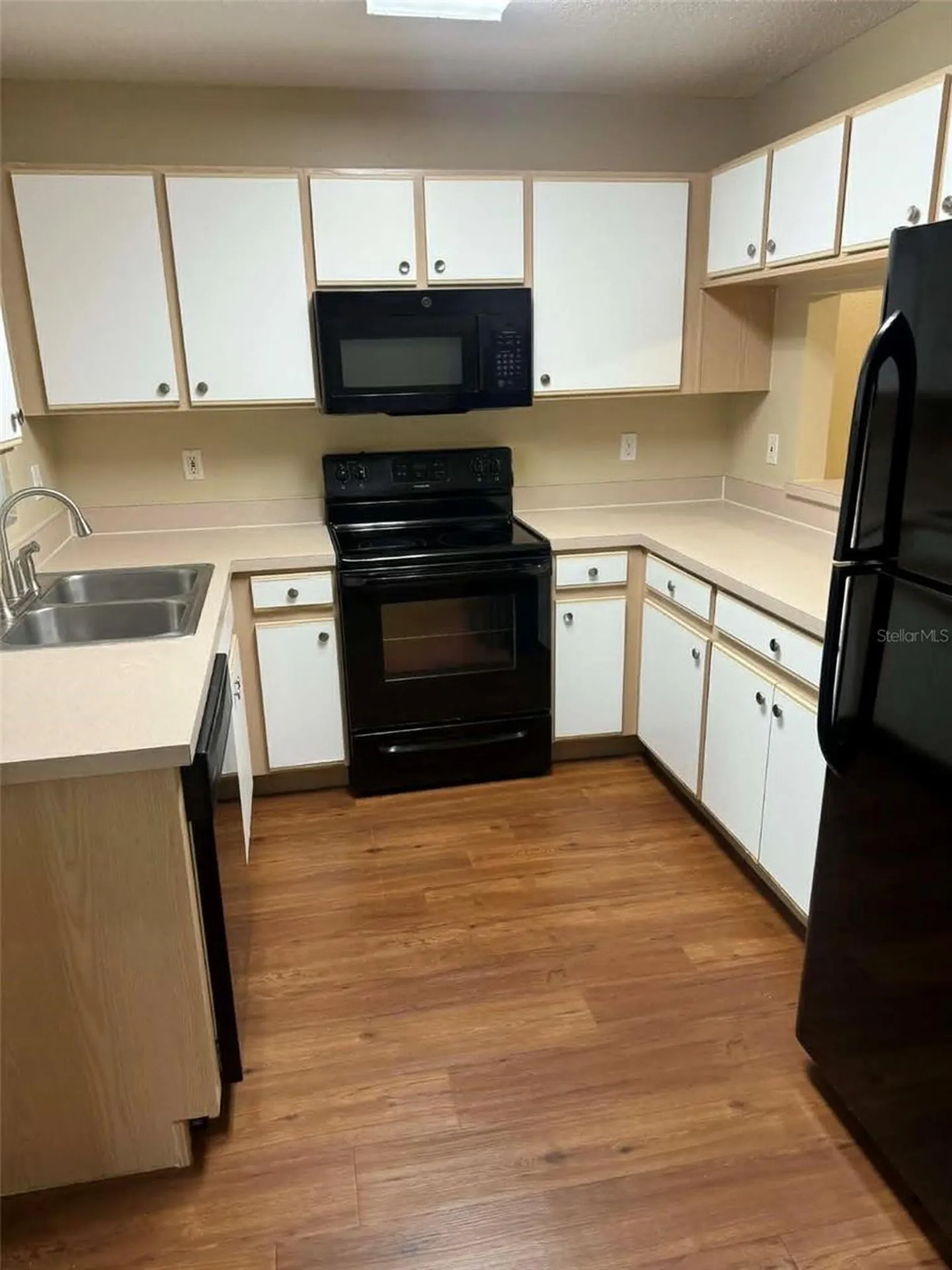 2113 Fluorshire Drive Brandon FL 33511