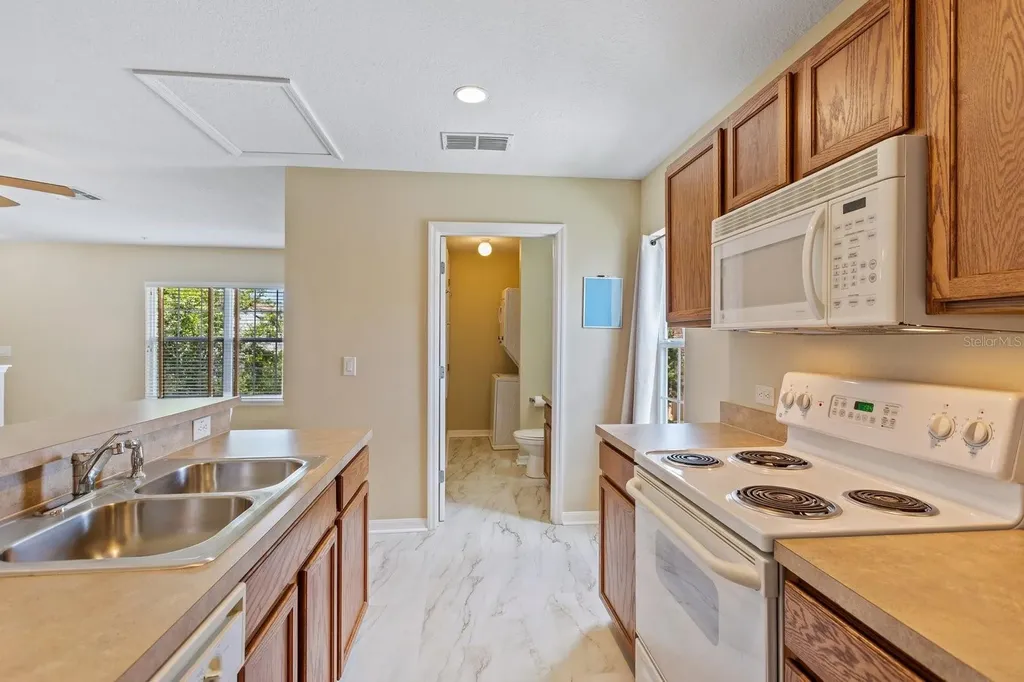 2146 Shaw Lane Orlando FL 32814