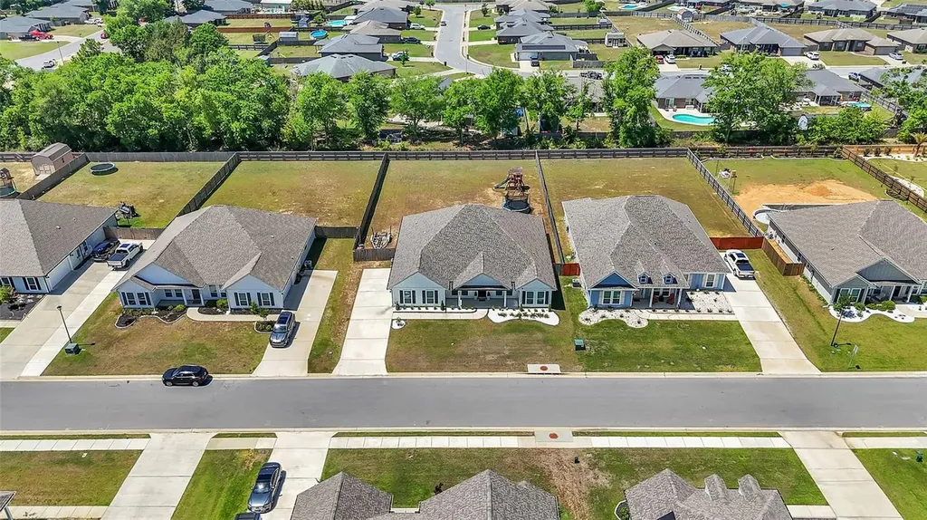 5531 Blake Lane Milton FL 32571