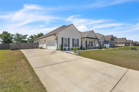 5531 Blake Lane Milton FL 32571