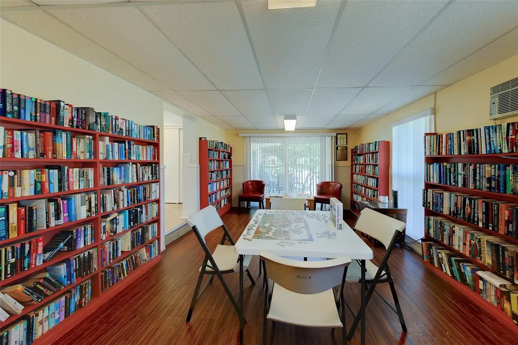 946 Virginia Street Dunedin FL 34698