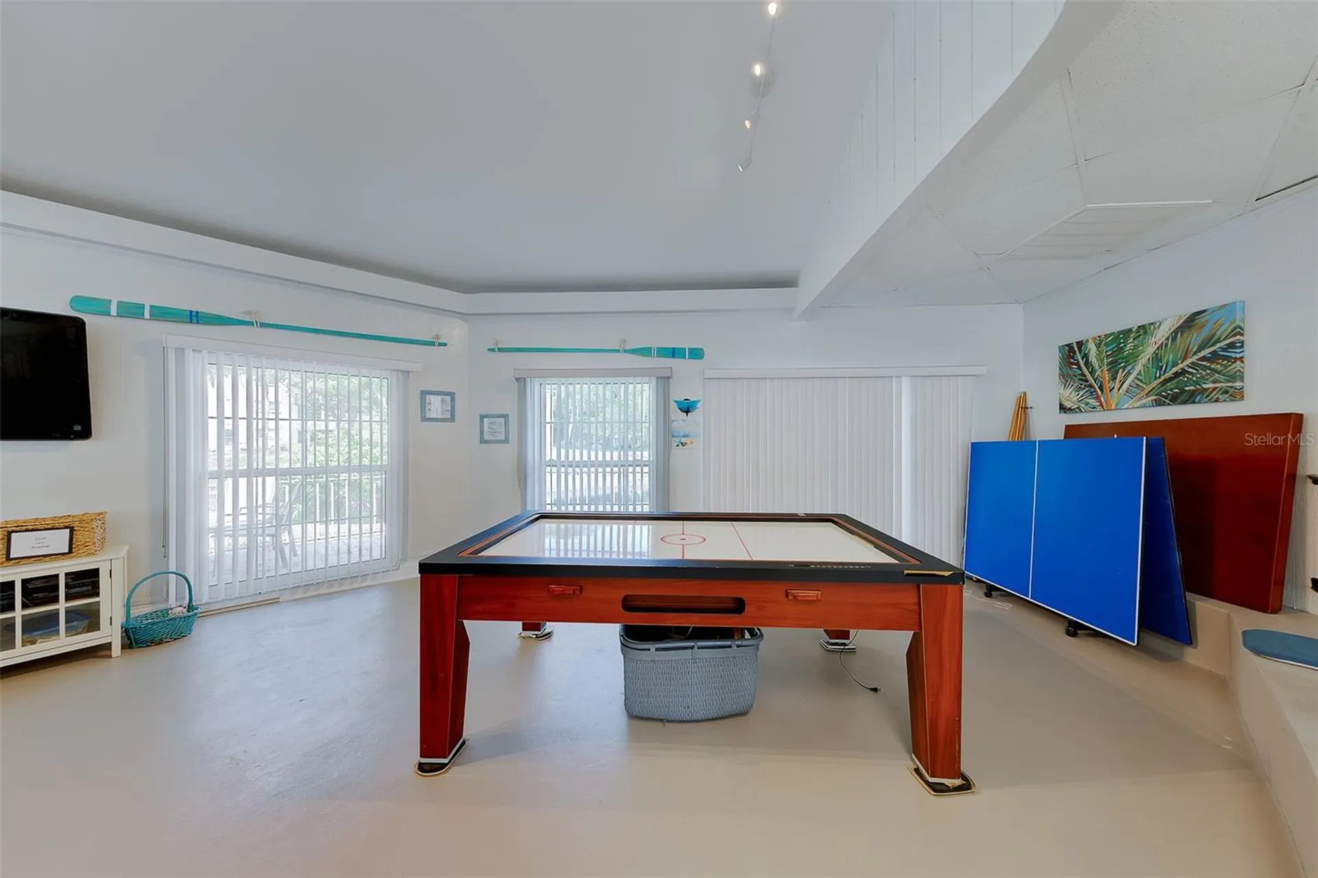 946 Virginia Street Dunedin FL 34698