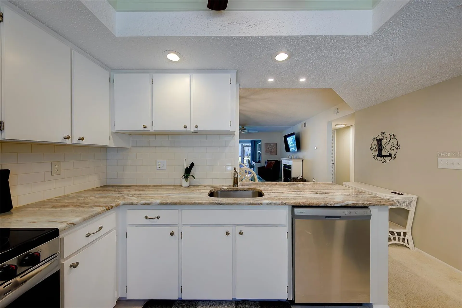 946 Virginia Street Dunedin FL 34698