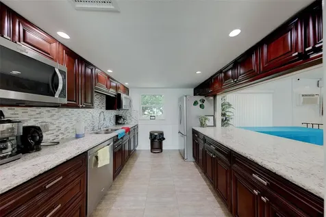 946 Virginia Street Dunedin FL 34698