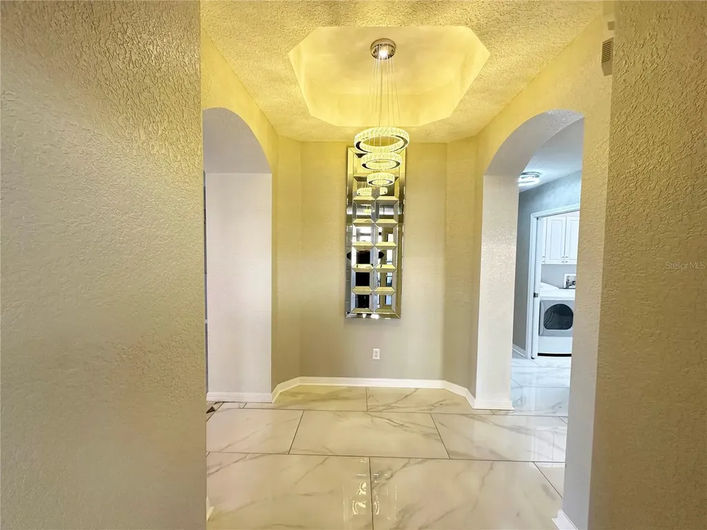 1326 Emerald Dunes Drive Sun City Center FL 33573