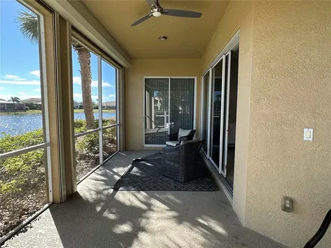 1326 Emerald Dunes Drive Sun City Center FL 33573