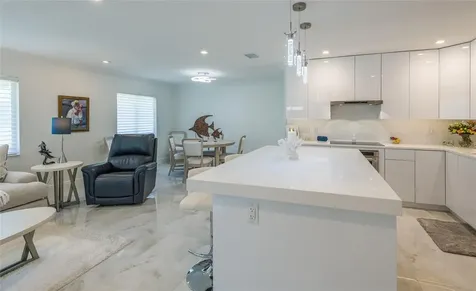 1900 Benjamin Franklin Drive Sarasota FL 34236