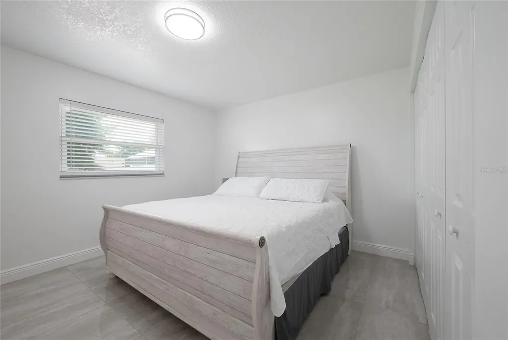 129 Coral Bell Court Orlando FL 32807
