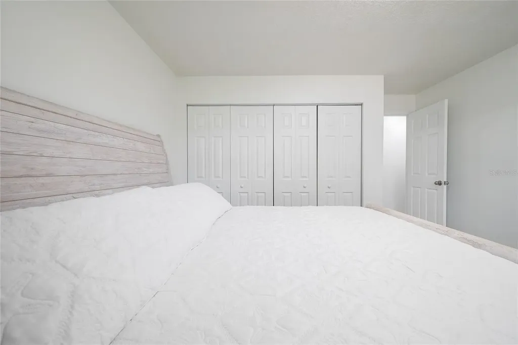 129 Coral Bell Court Orlando FL 32807