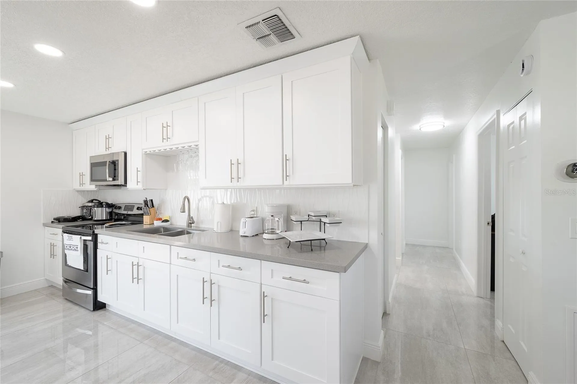 129 Coral Bell Court Orlando FL 32807
