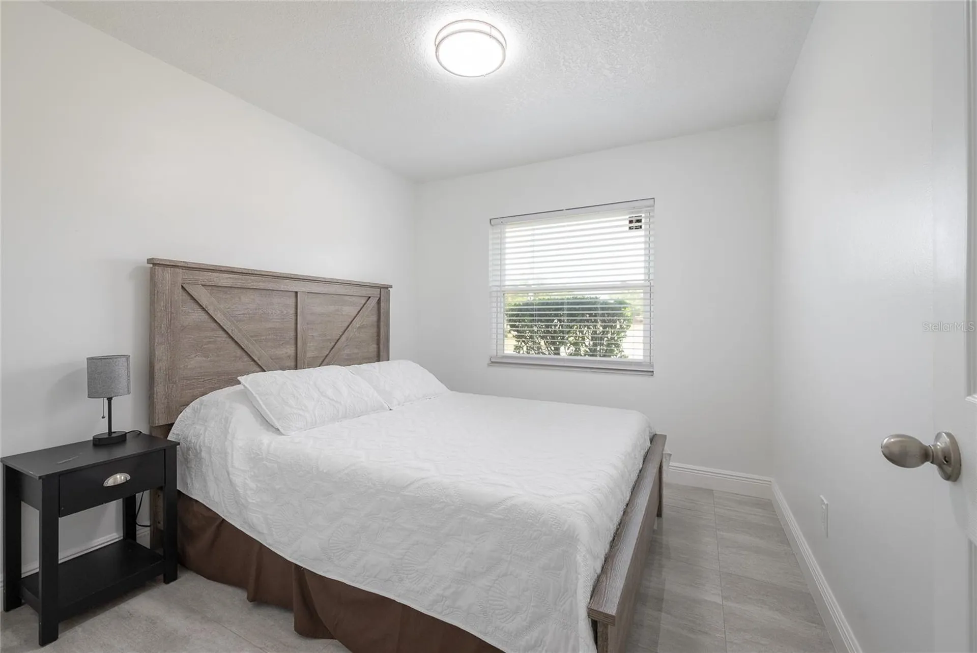 129 Coral Bell Court Orlando FL 32807