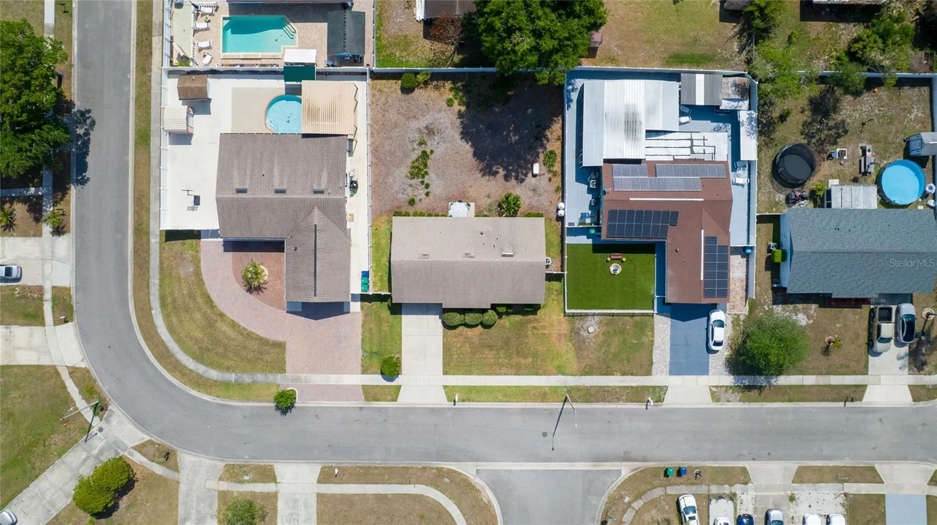 129 Coral Bell Court Orlando FL 32807